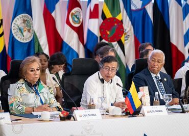 Petro pide que UE y Latinoamérica sean "un faro democrático ante la barbarie"