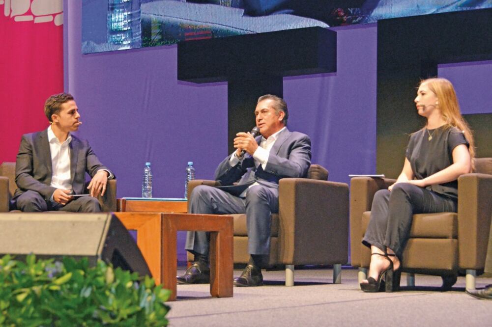 Jaime Rodríguez El Bronco se presentó en el foro Actúa 2018, organizado por estudiantes del Tecnológico de Monterrey (EMILIO VÁSQUEZ. EL UNIVERSAL)