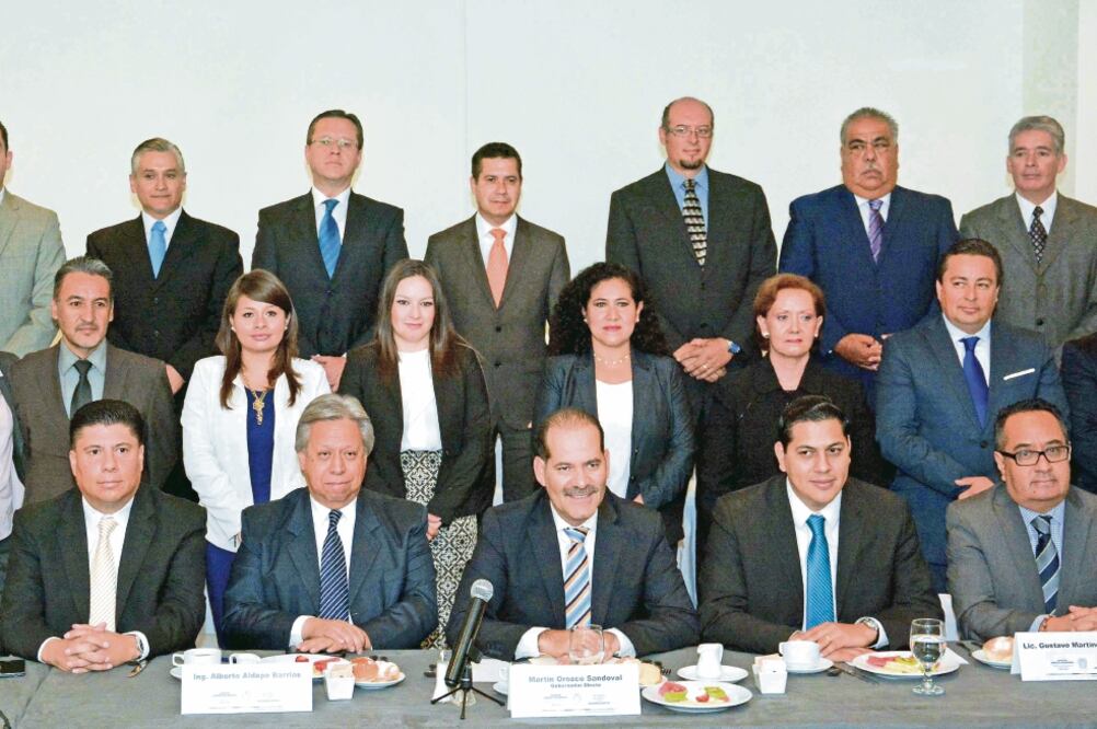 Al presentar a su equipo, Orozco dijo que no estuvo de acuerdo con su antecesor, el priísta Carlos Lozano, en el proceso de entrega-recepción. (FOTO: CORTESÍA)