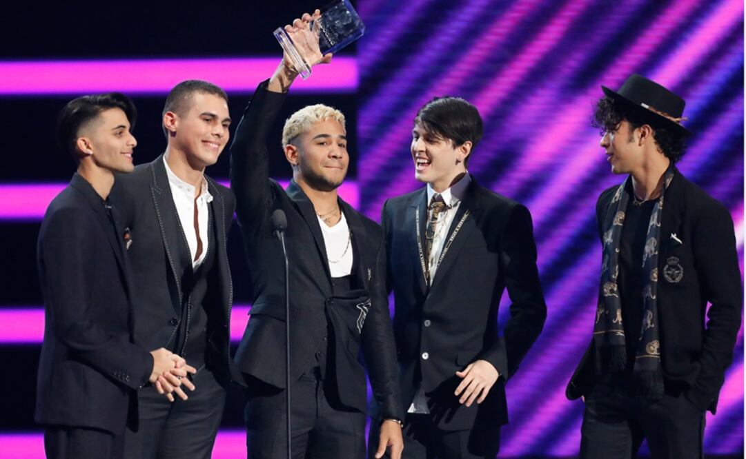 CNCO ganó el premio de Artista Latin Pop del Año Dúo o Grupo FOTO:AP