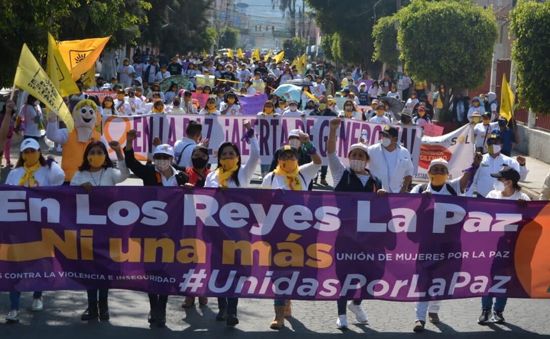 Las mujeres que participaron en la protesta exigieron  justicia para las familias que han perdido a alguien a causa de la violencia contra las mujeres. Foto: Especial 