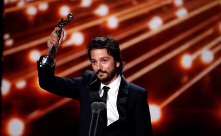Diego Luna y los otros galardonados de los Premios Platino 2021