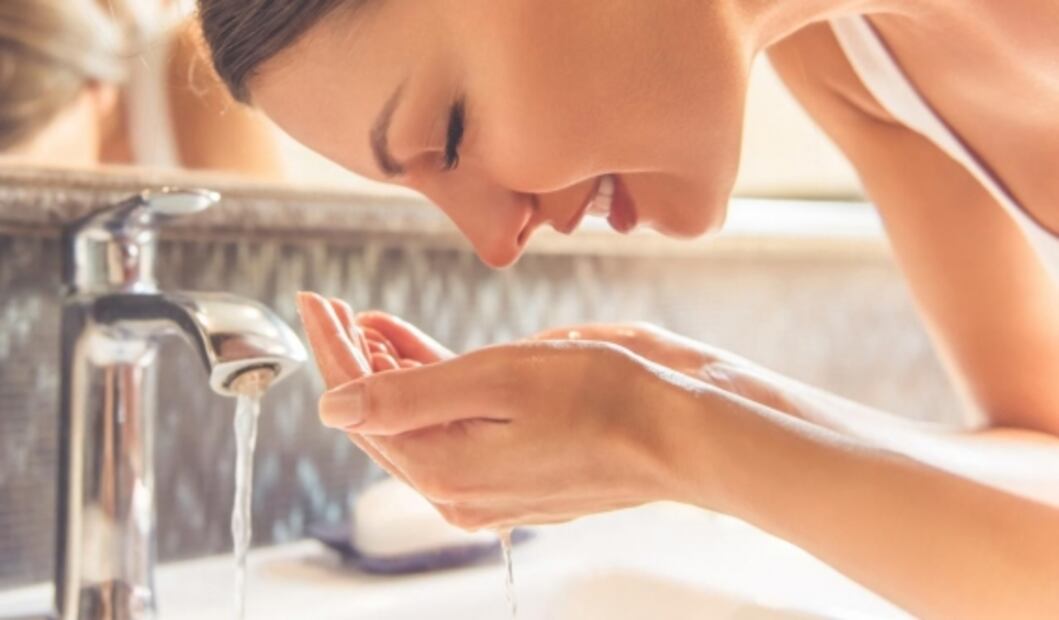 Así es como la vitamina A ayuda a prevenir arrugas