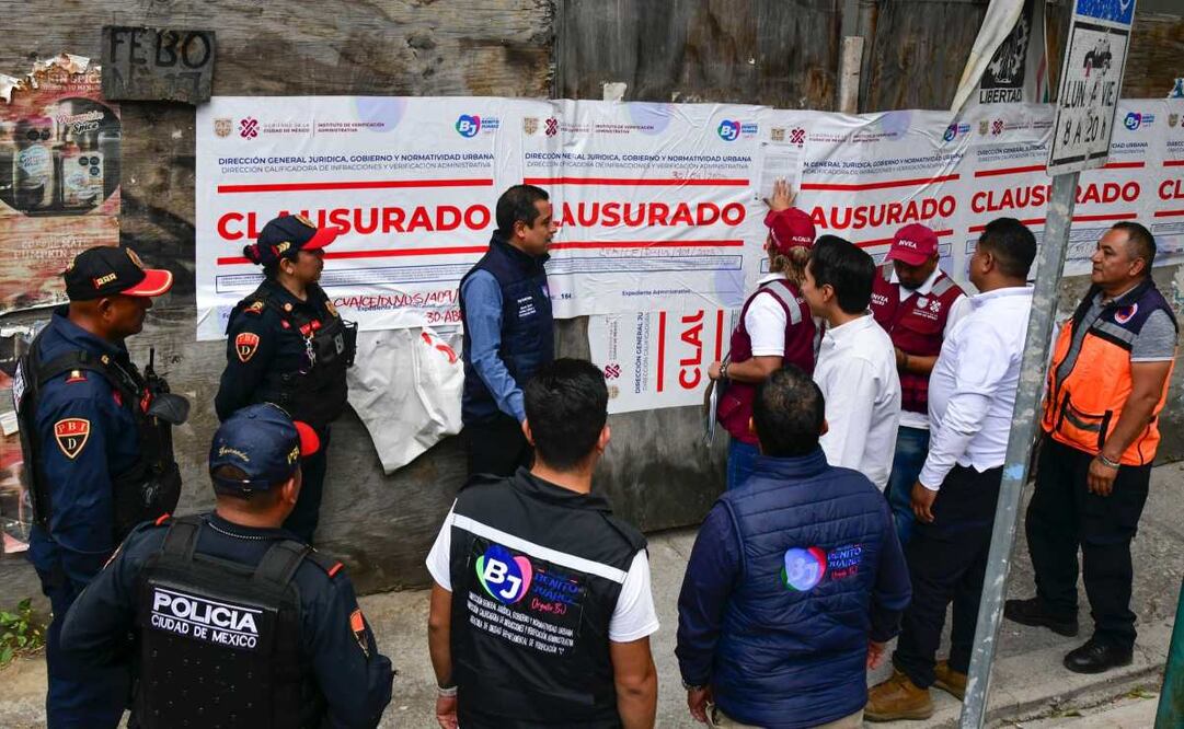 Alcaldía Benito Juárez vuelve a colocar sellos de clausura en inmueble (30/04/2025). Foto: Especial