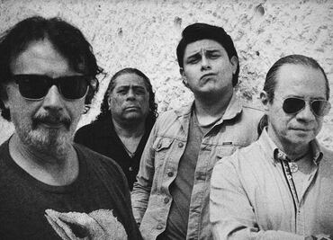 Rafael Catana presenta "Terregal" acompañado de amigos