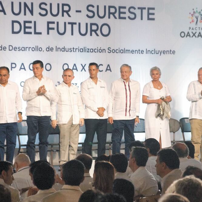 Líderes empresariales coinciden en que existe voluntad y compromiso para lograr mayor crecimiento y desarrollo en el sur-sureste del país. EDWIN HERNÁNDEZ. EL UNIVERSAL