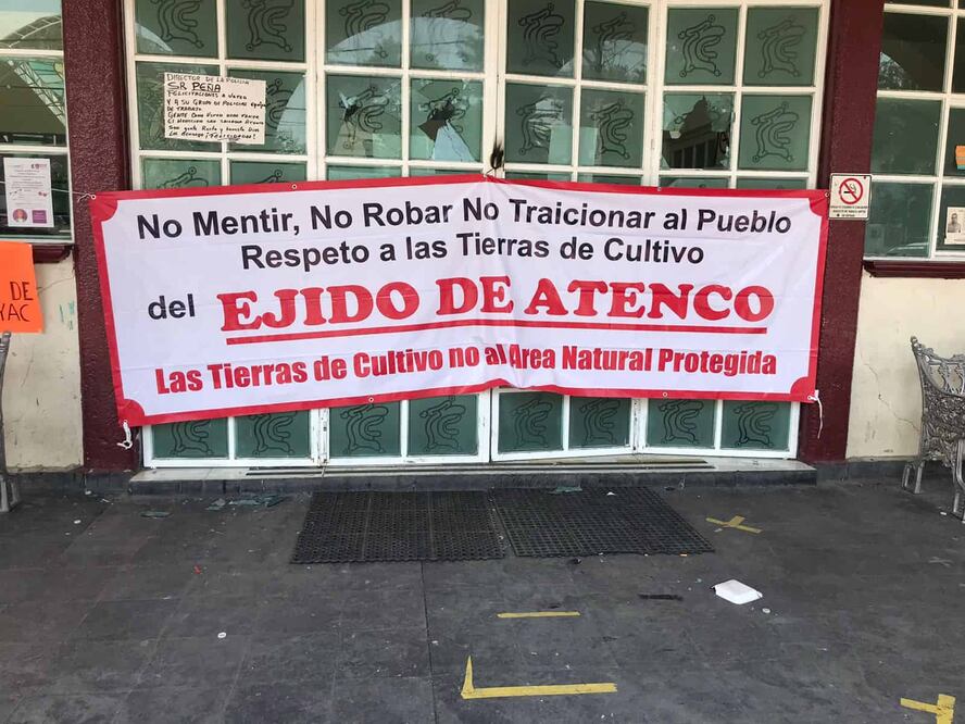 Las actividades en el inmueble de gobierno están suspendidas desde hace más de 18 horas. Foto: Emilio Fernández / EL UNIVERSAL