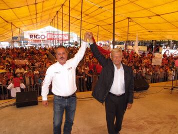 Cría a "El Ojos" y te sacará los cuervos