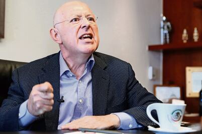 Los partidos están en peligro de extinción: Francisco Búrquez