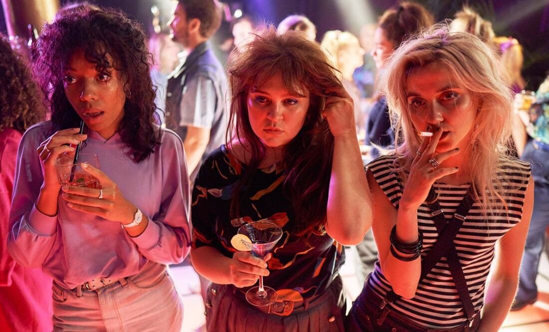 "Líneas Eróticas". Fuente: Twitter @saulf37