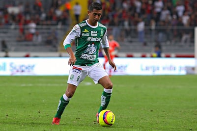 Cruz Azul confirma a Elías Hernández como refuerzo 