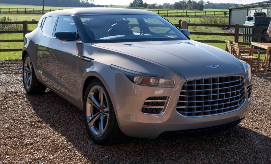 El concepto de la primer camioneta de Aston Martin será subastada.
Fotos: Collecting Cars