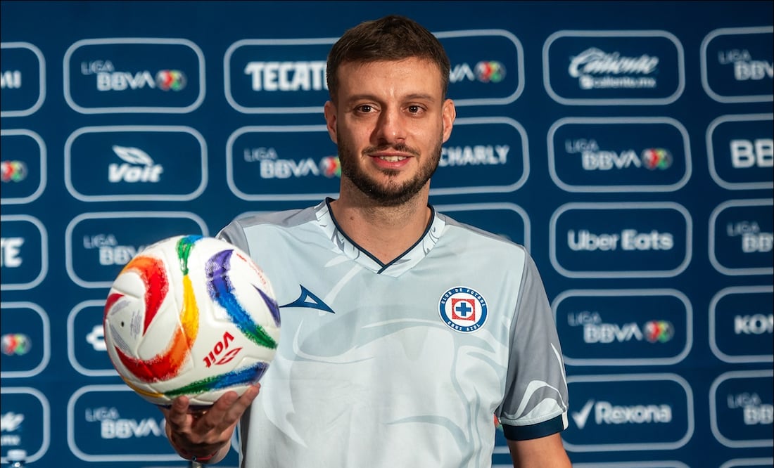 Martín Anselmi habló con Cruz Azul en fase final de la Leagues Cup - Foto: Imago7