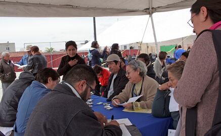 Además del aeropuerto ¿qué otras consultas se han hecho en México?