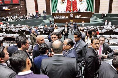 Diputados, obligados a comprobar gastos: expertos 