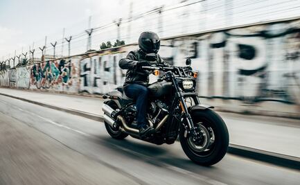 Denuncian a motociclista por agredir su exnovia; “nos vamos a morir juntos”, le dijo