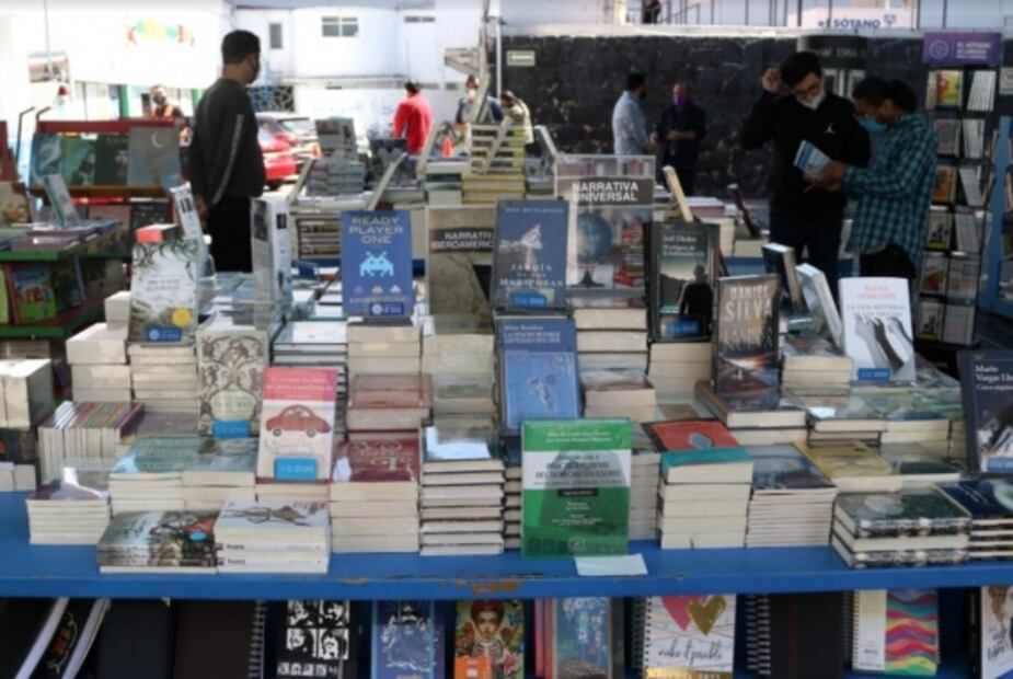 La fe en el Niño Dios, tamales en crisis y ropa de remate, entre las fotos de la semana