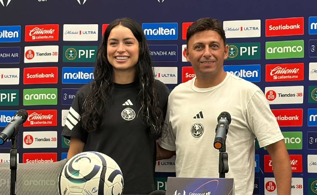 Scarlett Camberos y Ángel Villacampa previo al duelo entre América y Gotham FC / FOTO: Nicolás Schiller Solti - EL UNIVERSAL