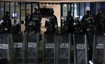Detienen a 9 personas por daños a estación de policía durante manifestación; siete son integrantes de la comunidad LGBTTIQ+
