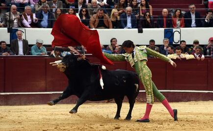 Explosión cerca de Plaza de Toros deja 10 policías heridos en Colombia