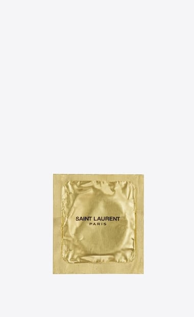 Saint Laurent comienza a vender condones