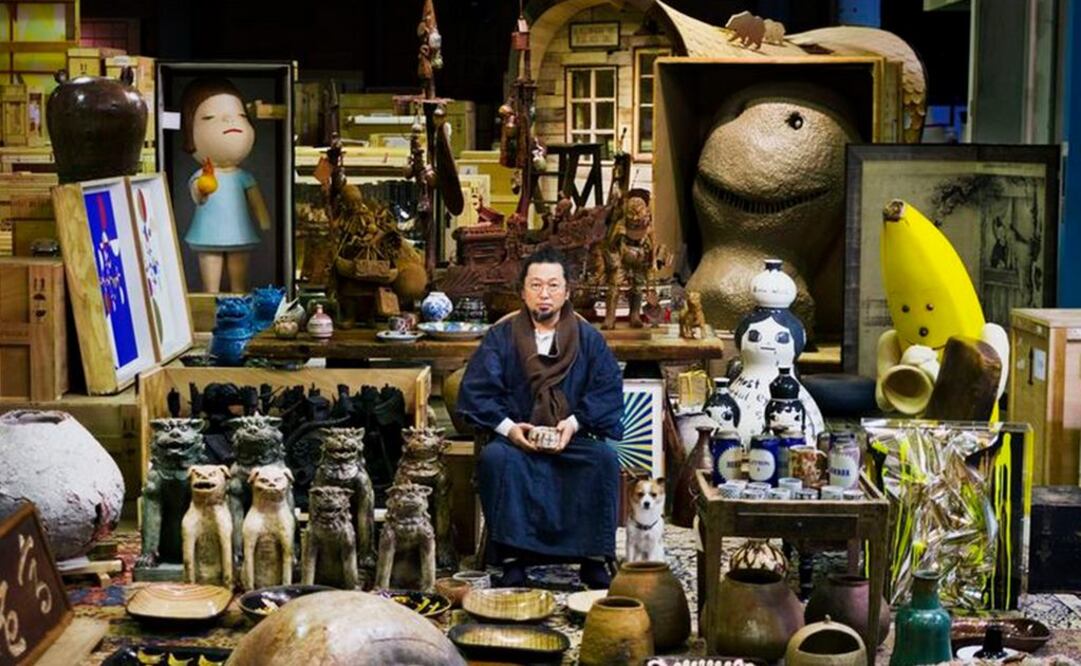Murakami colecciona piezas de arte, jarros de cerveza y antigüedades, hasta figuras de fantasía. (FOTO: Kentaro Hirao)
