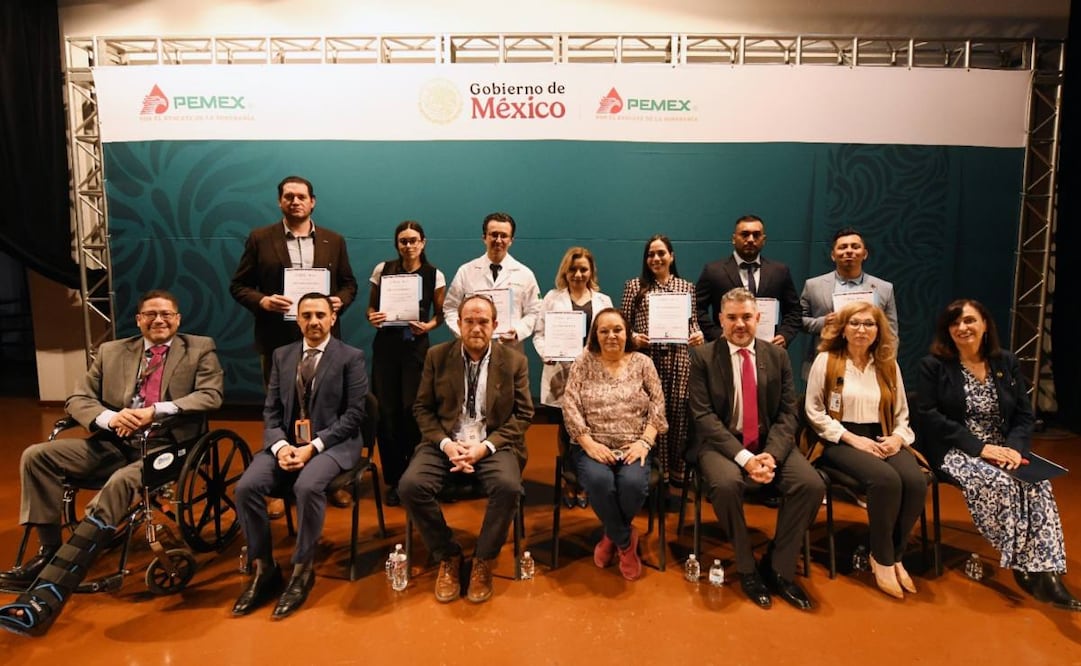 Pemex incorpora 291 residentes a especialidades médicas; destina 2 mil 810 mdp a salud.
Foto: Especial