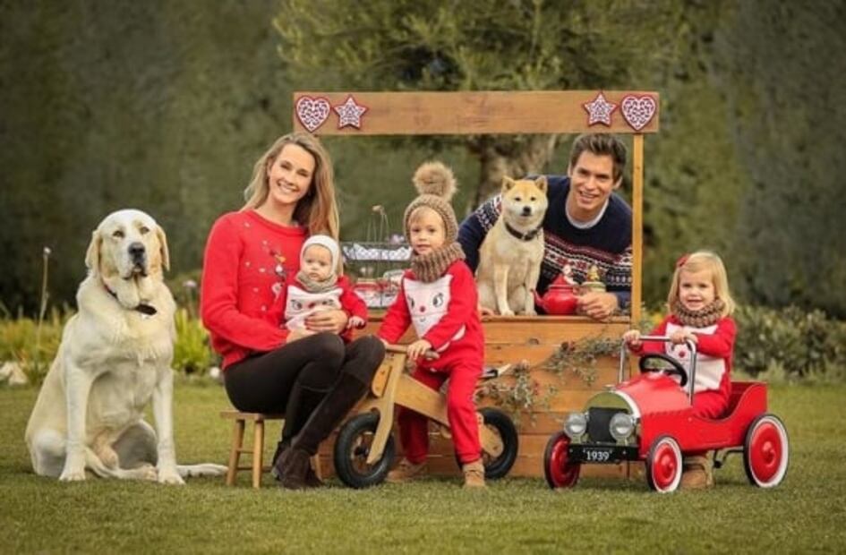 Famosos que vivieron peculiares romances