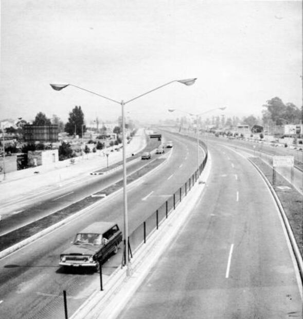 La primera súper carretera de México