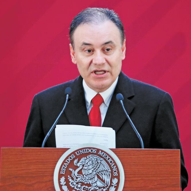 Tiempo de actuación. El secretario de Seguridad, Alfonso Durazo, reveló que por protocolo hubo cuatro horas del momento de la fuga al cierre de la válvula. ARCHIVO EL UNIVERSAL