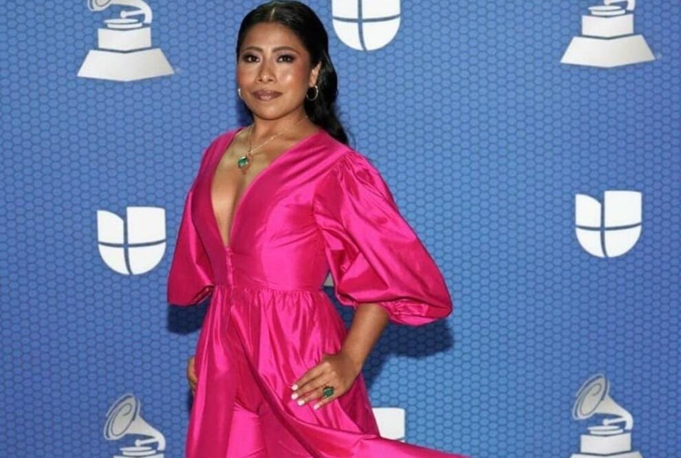 Yalitza Aparicio nos da cátedra de estilismo con su look.   Foto: Instagram @yalitzaapariciomtz