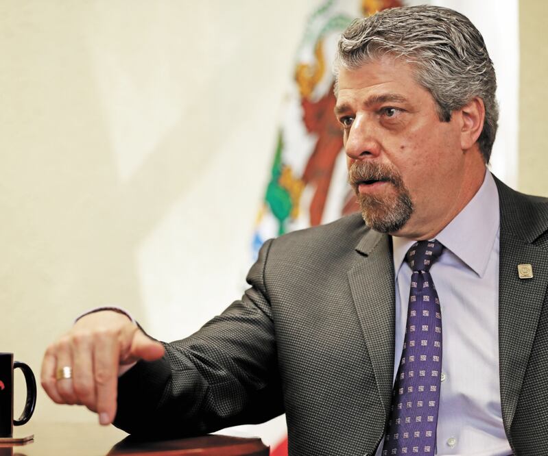 De acuerdo con Rafael Gual, director de Canifarma, se espera respuesta de la Secretaría de Salud para proponer alternativas, ya que no se puede permitir que entren medicamentos de baja calidad a México. Foto: ARCHIVO EL UNIVERSAL