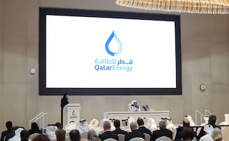 Explosión en planta de gas deja 13 muertos en Catar; QatarEnergy descarta un acto de sabotaje