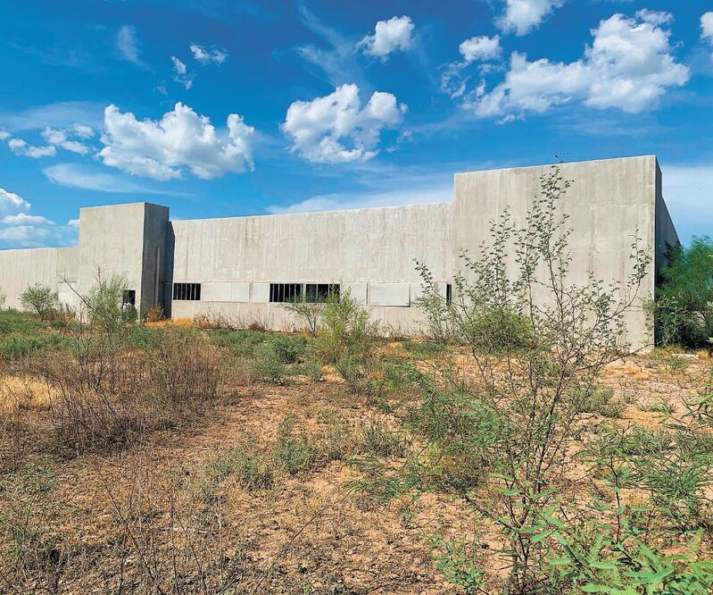 En 2014 Grupo México creó un fideicomiso mediante el que se construiría la Unidad de Vigilancia Epidemiológica Ambiental, pero la obra fue abandonada. FOTOS: AMALIA ESCOBAR. EL UNIVERSAL