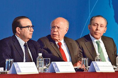 Seguridad social a más trabajadores, el reto: STPS