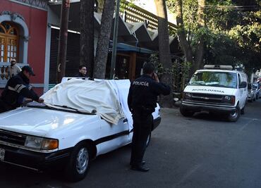 Esposa de hombre que se suicidó en la Roma se encuentra en coma