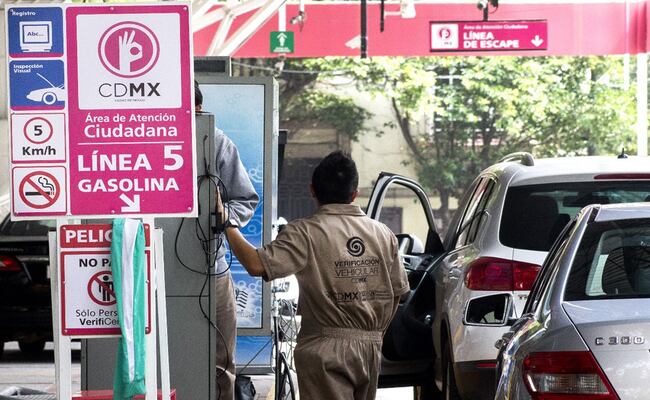Cuánto cuesta el holograma 00 de un auto en la CDMX