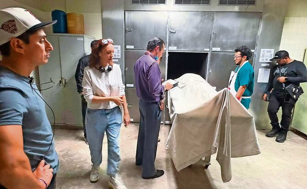 Regina Blandón de libera en los sets