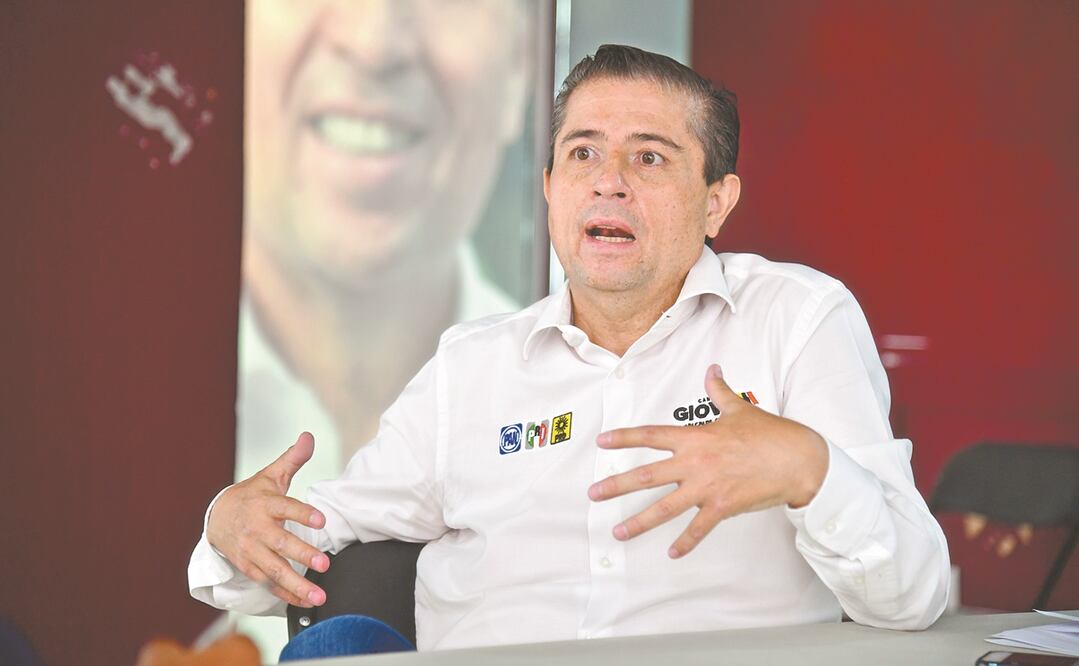 Giovani Gutiérrez, candidato del PAN, PRI y PRD en Coyoacán. Foto: HUGO GARCÍA. EL UNIVERSAL