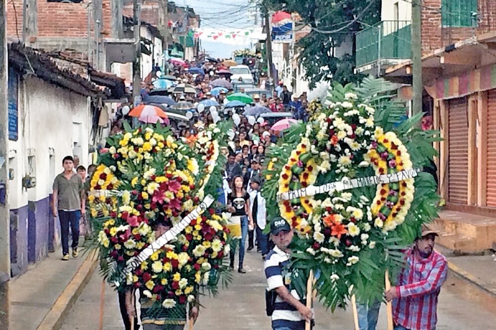 José Eutimio Tinoco tenía ocho tortillerías, apadrinaba al equipo de futbol local y gustaba de reunirse con familiares (CECILIO PINEDA. EL UNIVERSAL)