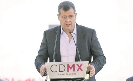 Impedirán crecimiento "desmedido" de publicidad exterior en CDMX