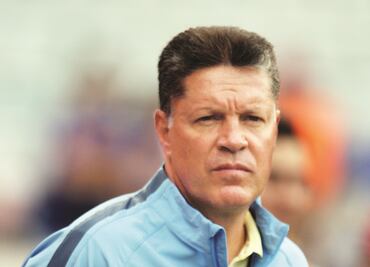 Peláez da a Sambueza 2 años más