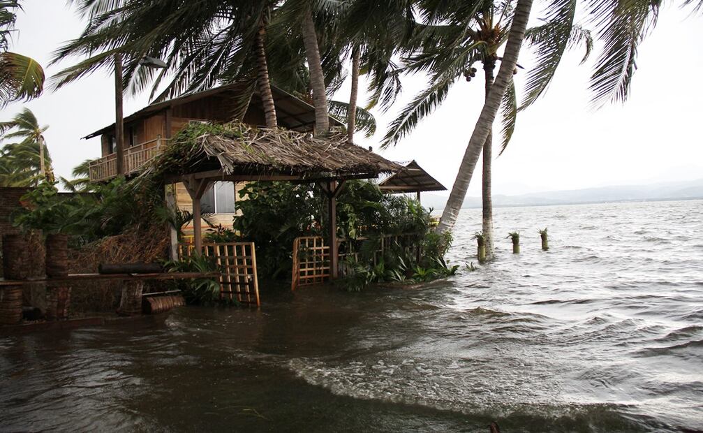 Lluvias generadas por tormenta tropical. Foto: EFE