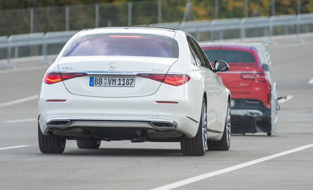 Control crucero adaptativo, un asistente nacido en los años 70