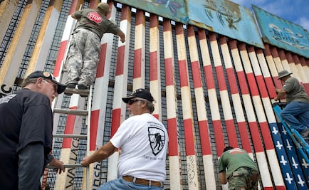 En la mira de autoridades, mural en la frontera con bandera al revés de EU