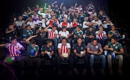 Chivas se toma foto oficial en el cine