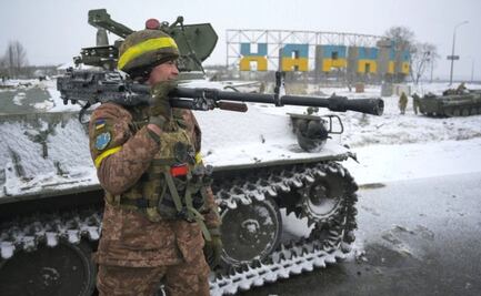 La ayuda militar sin precedentes que Occidente enviará al gobierno ucraniano (y el cambio de postura de Alemania)