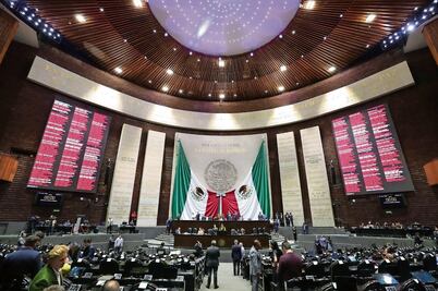 Avanza en San Lázaro desaparición de órganos autónomos