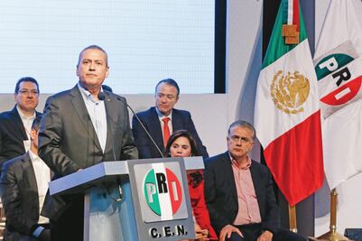 Llama Beltrones a priístas a ganar los próximos comicios