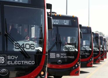 CDMX presenta autobuses eléctricos para la Línea 3 del Metrobús